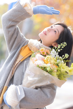 老公把舌头放进我B里搅拌